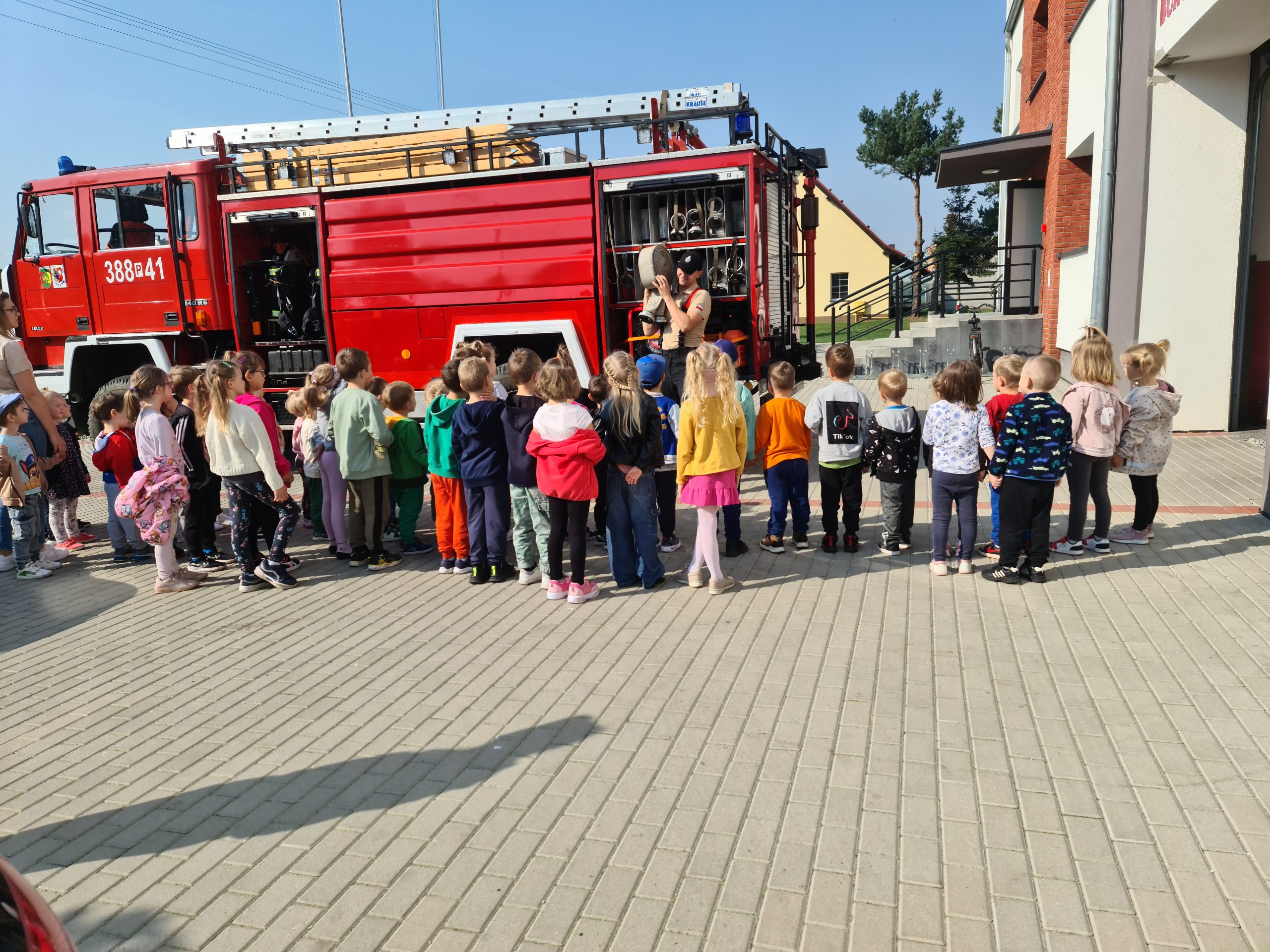 Próbny alarm przeciwpożarowy. Wizyta w OSP Bukówiec Górny